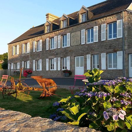 La Roche Du Marais Hotel Omonville-la-Petite Екстериор снимка
