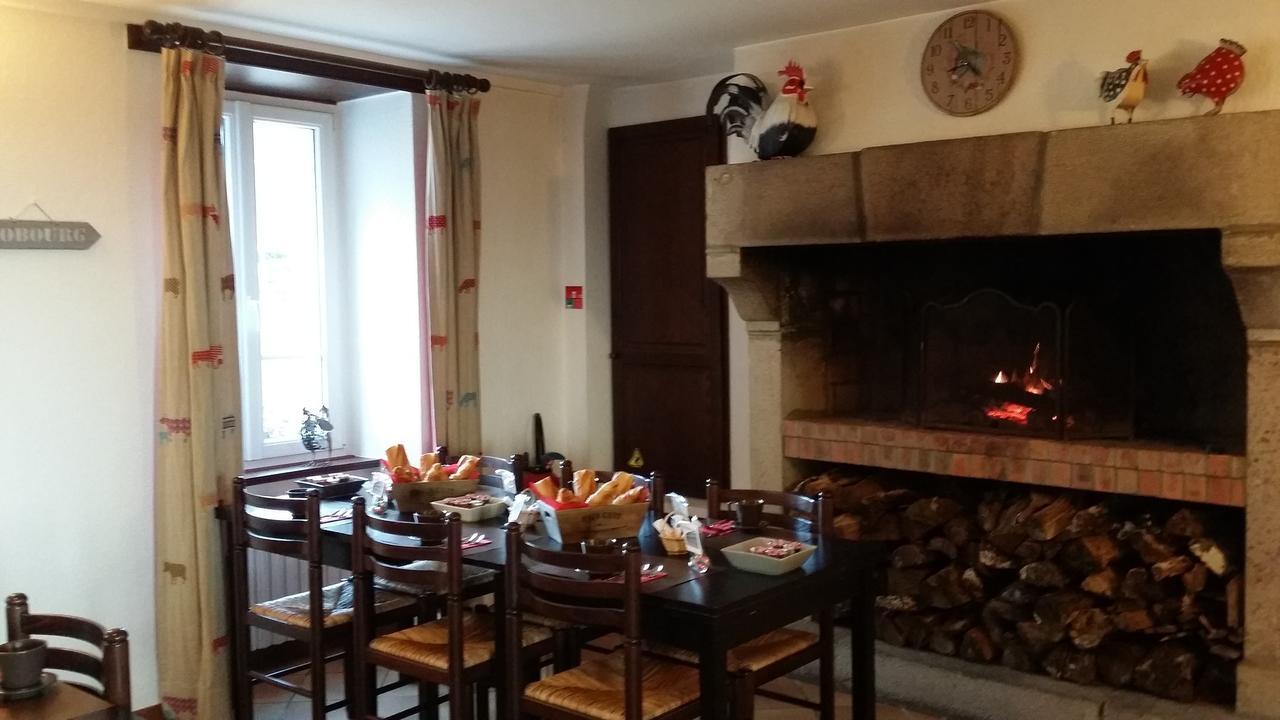 La Roche Du Marais Hotel Omonville-la-Petite Екстериор снимка