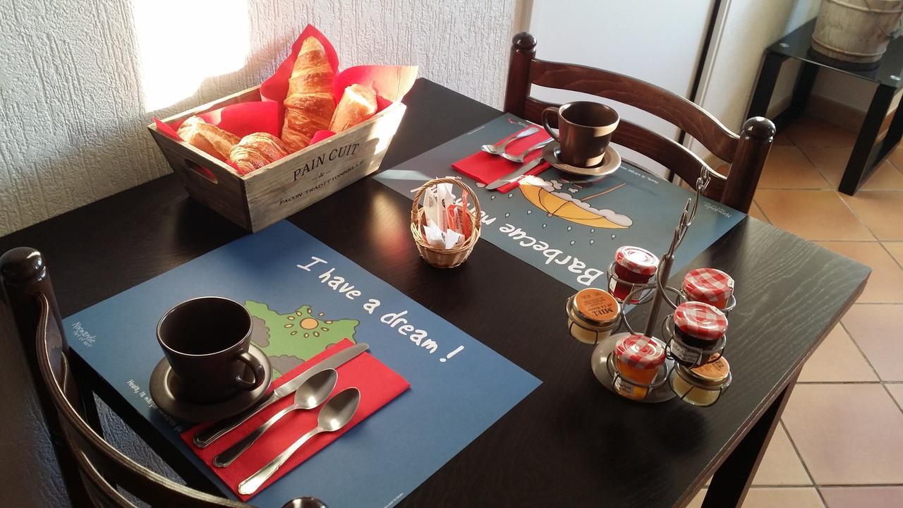 La Roche Du Marais Hotel Omonville-la-Petite Екстериор снимка