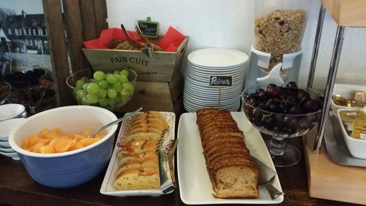 La Roche Du Marais Hotel Omonville-la-Petite Екстериор снимка