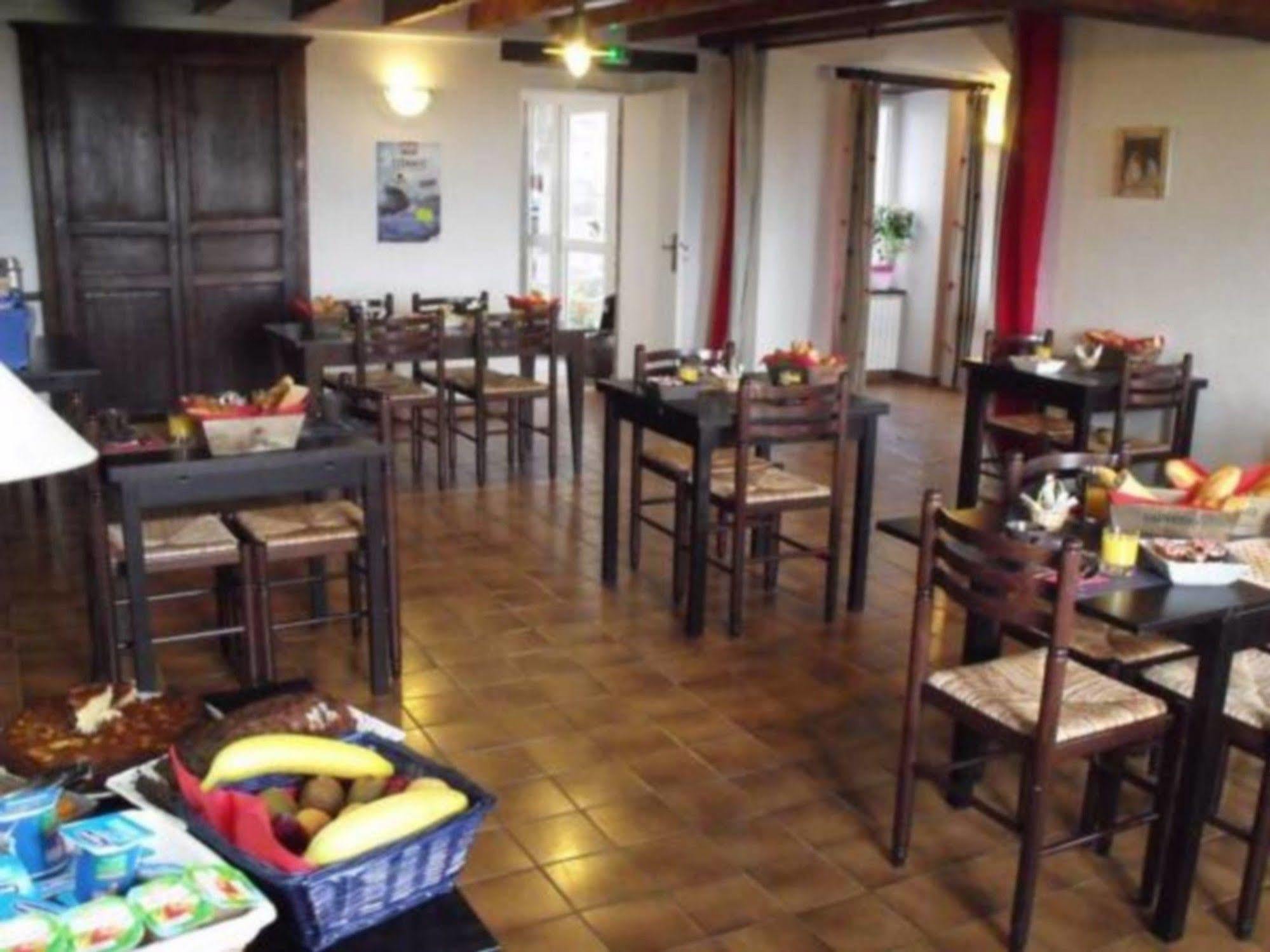 La Roche Du Marais Hotel Omonville-la-Petite Екстериор снимка