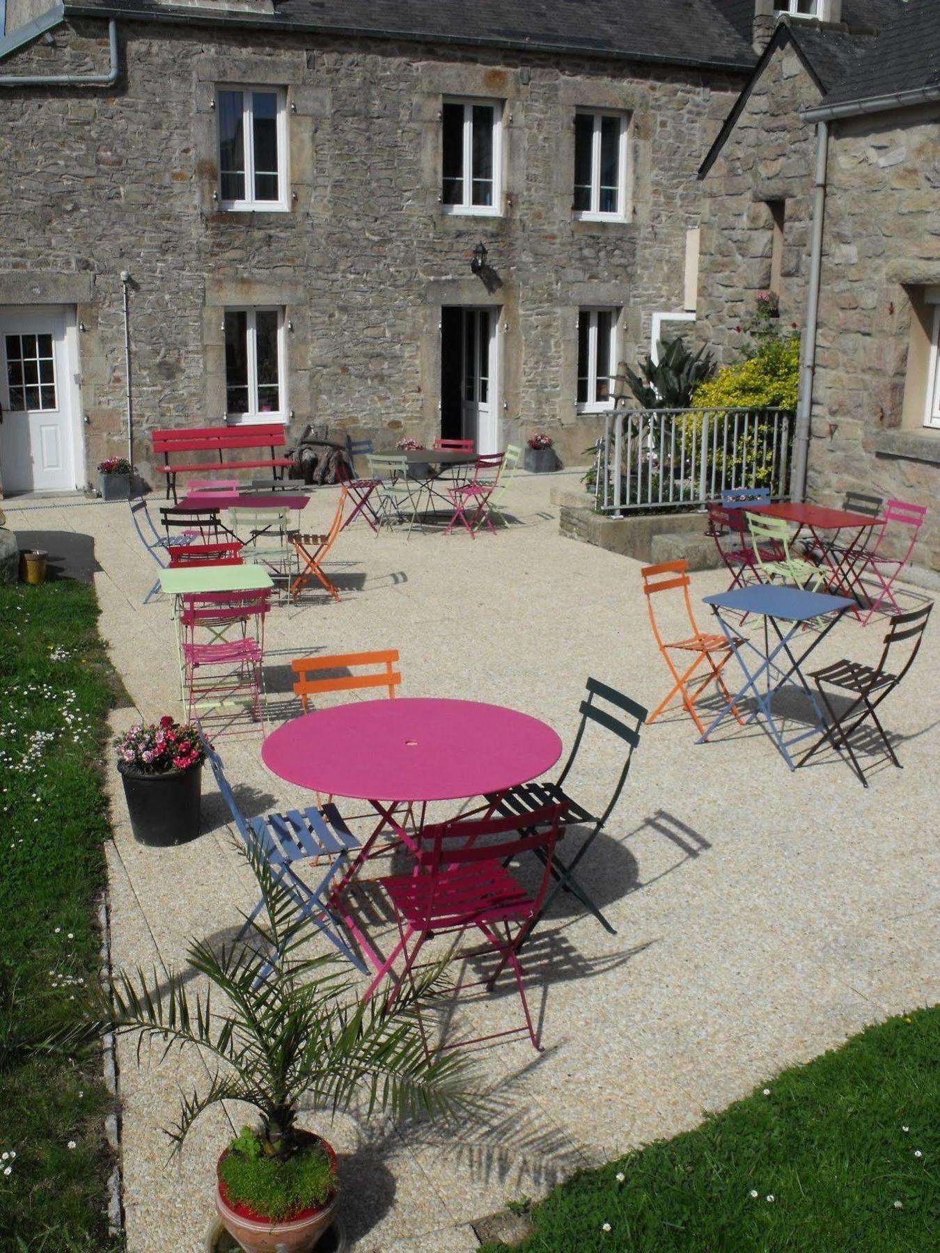 La Roche Du Marais Hotel Omonville-la-Petite Екстериор снимка